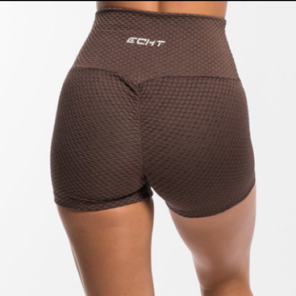 Echt Weave scrunch shorts